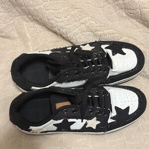 Paco Gil Black and White Star Sneakers